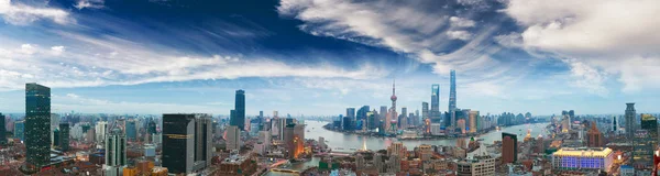 A Shanghai bund Skyline a panorama légifényképezés — Stock Fotó