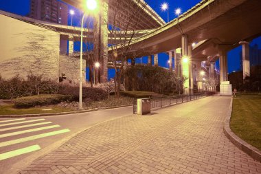 City road bridget gece gece sahne