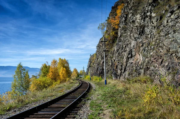 Sonbahar çevre-Baykal demiryolu, Doğu Sibirya, Rusya