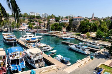 Antalya, Türkiye - 26 Temmuz 2019, Eski Şehir Marina manzarası