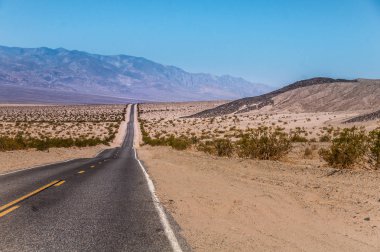 Sonsuz Otoban Ölüm Vadisi Milli Parkı, California için bize