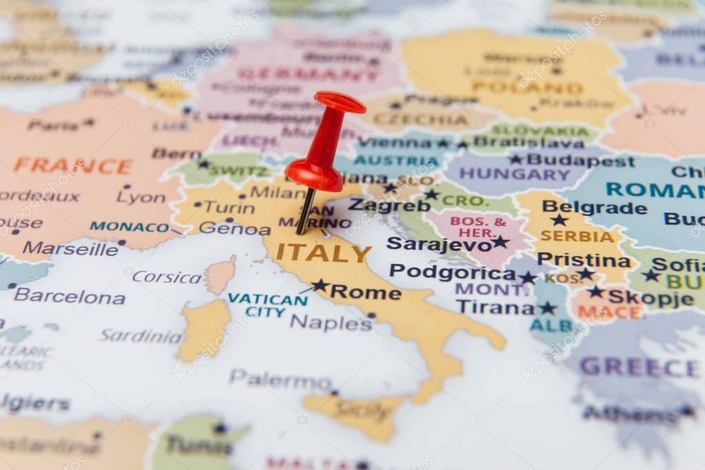 Map of Italy with a red pushpin.
