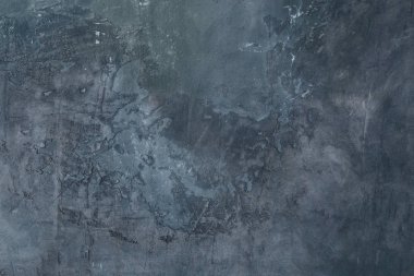 Yatay bir kadeh soyut koyu mavi arka plan bulanık. Beton mavi duvar arka planınız için. Grunge fotoğraf. Fotoğraf tasarımı için. Karanlık illüstrasyon