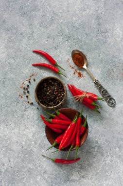 Kırmızı biber ve çeşitli kuru pepppers