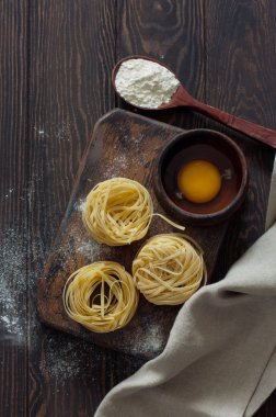 İtalyan makarna (tagliatelle)