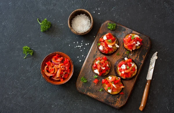 Eggplants, tomatoes , sweet peppers and ricotta snack — Stock Photo, Image