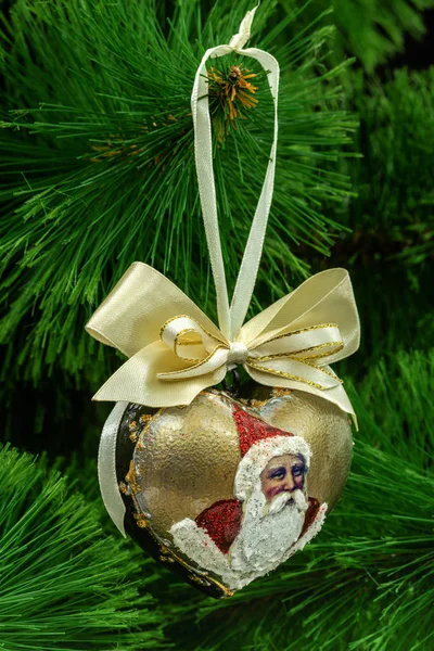 Decoración en forma de colgantes en forma de corazón para Christm —  Fotos de Stock