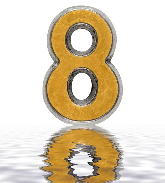 数字 8，八，反映在水表面上 wh 孤立 — 图库照片