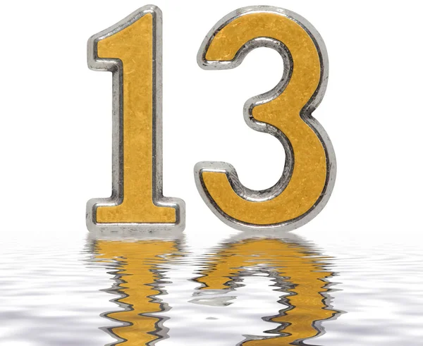 Numeral 13, treze, refletido na superfície da água, isolado o — Fotografia de Stock