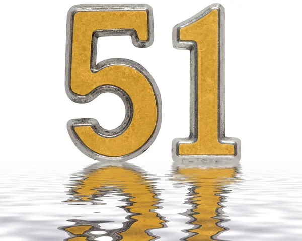 Numeral 51, cincuenta y uno, reflejado en la superficie del agua, aislado — Foto de Stock