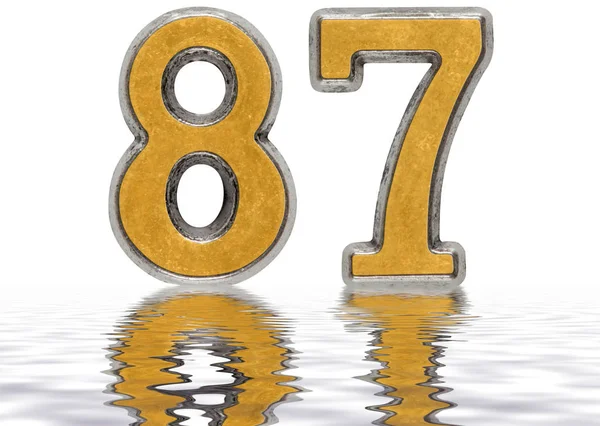 Numero 87, ottantasette, riflesso sulla superficie dell'acqua, isolato — Foto Stock