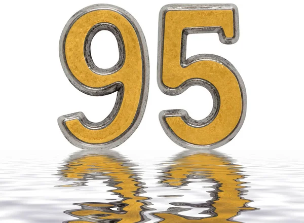 Αριθμητικό 95, ενενήντα πέντε, αντικατοπτρίζεται στην επιφάνεια του νερού, απομόνωση — Φωτογραφία Αρχείου