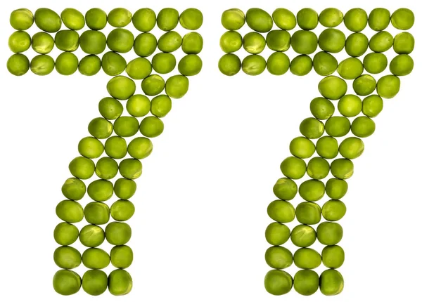 Número arábico 77, setenta e sete, de ervilhas verdes, isolado em w — Fotografia de Stock