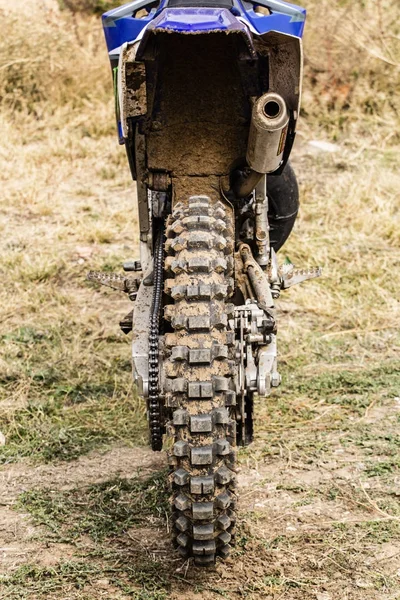 Rear wheel of a sports motorcycle close-up — Stock Photo, Image