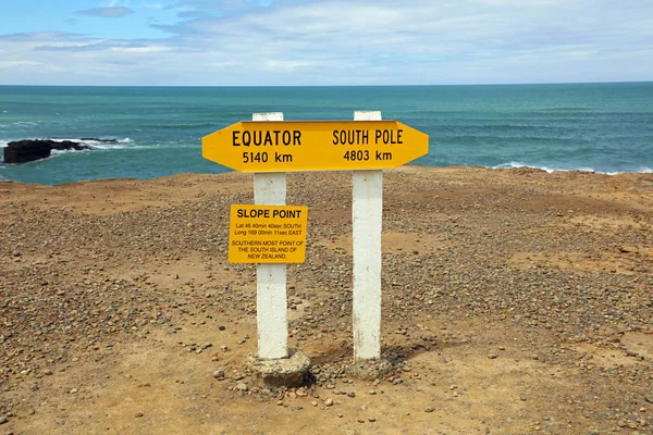 Slope Point Southern Yeni Zelanda Nın Güney Adasını Gösteriyor — Stok fotoğraf