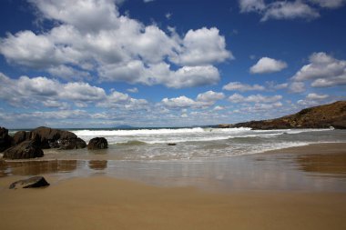 Tazmanya 'nın doğu kıyısındaki manzara. Avusturalya