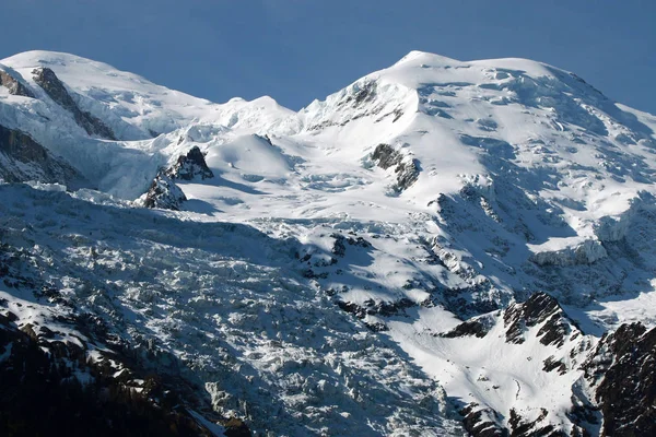 从Midi的Aiguille看到Blanc Massif山 沙蒙尼克斯法国 — 图库照片