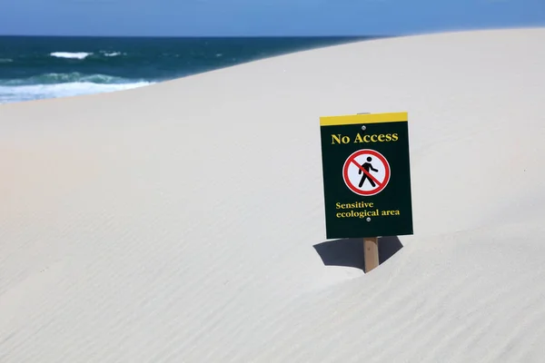 Wrażliwy Znak Ekologiczny Sandfly Bay Półwyspie Otago Nowa Zelandia — Zdjęcie stockowe