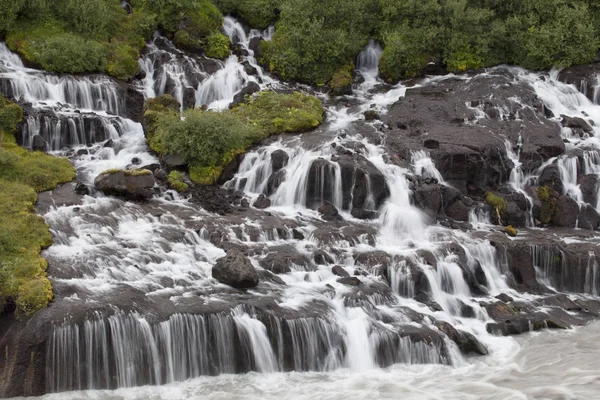 Hraunfossar водоспад Ісландії — стокове фото