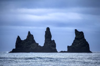 Dyrholay kayalar İzlanda