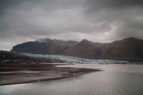 Vatnajokull a Skaftafell parco giorno cupo — Foto Stock