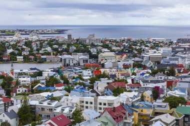 Reykjavik görünümü yaz
