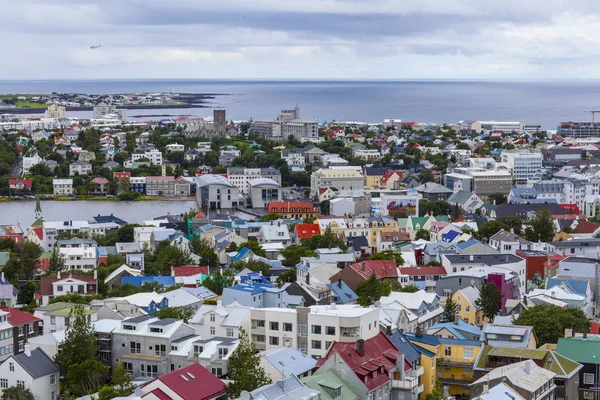 Reykjavik görünümü yaz