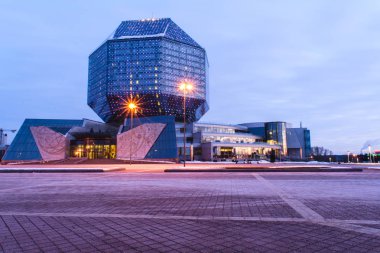 Milli Kütüphane Beyaz Rusya, Beyaz Rusya, Minsk, kristal, Ocak, akşam kış,,