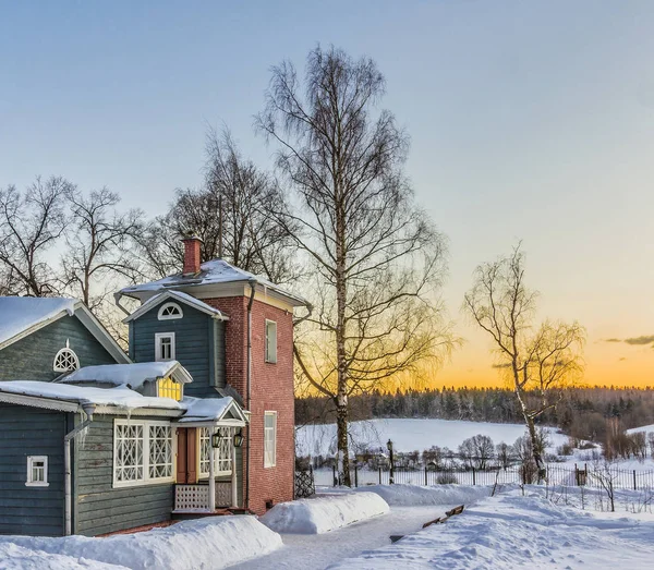 Winter sunset. Manor Muranovo. Moscow region, Russia — Stock Photo, Image