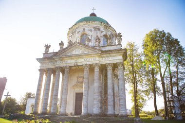 Lviv 'deki çok güzel Podgoretsky kilisesi.