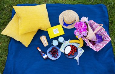 Doğa - güzel ve parlak gıda parlak piknik