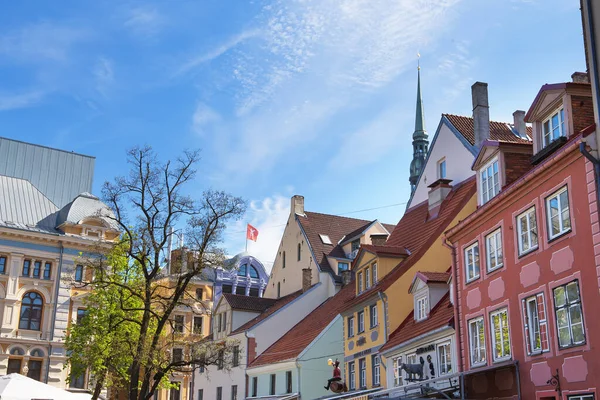 Ruas Muito Bonitas Atmosféricas Cidade Velha Riga Letónia — Fotografia de Stock