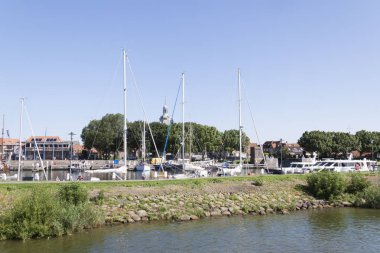 Bir Enkhuizen dış liman