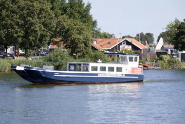 Bir Enkhuizen dış liman