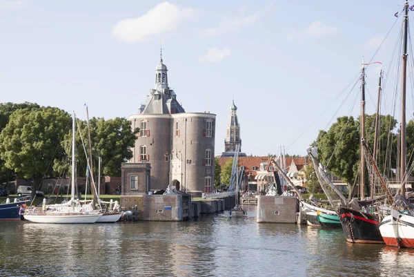 Bir Enkhuizen dış liman