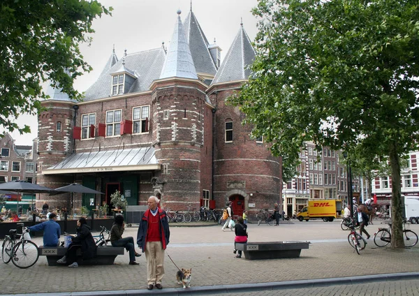 Mérjük meg az épület Amszterdam — Stock Fotó