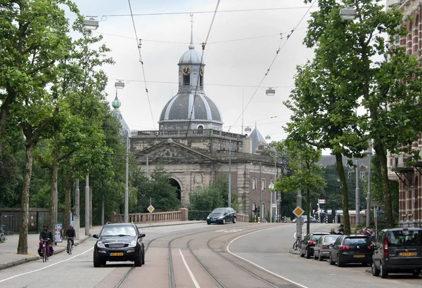 Plantage Middenlaan and Muiderport in Amsterdam — Stock Photo, Image