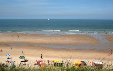 Domburg plaj ve Kuzey Denizi