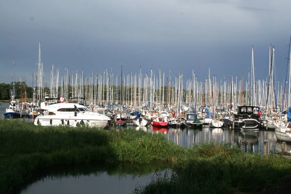 Vista del histórico museo al aire libre en Enkhuizen , — Foto de Stock