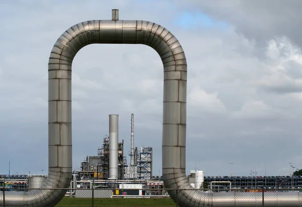 Нафтохімічної промисловості заводу в районі міста Роттердам — стокове фото