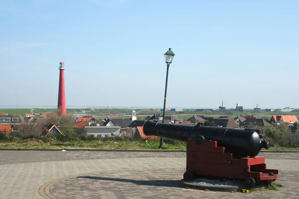 Canhão a fortaleza Kijkduin em Huisduinen — Fotografia de Stock