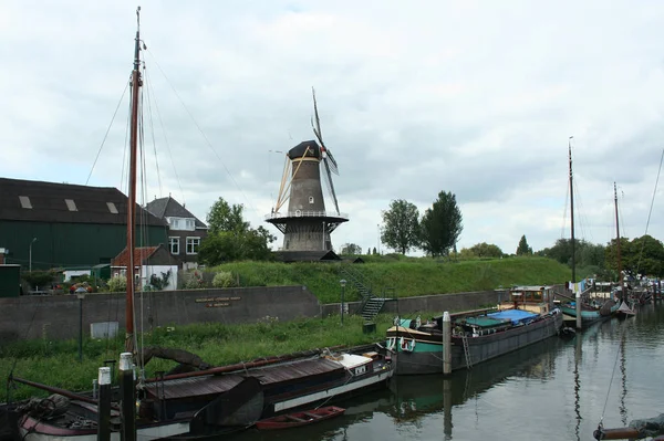 Port promowy w mieście Gorinchem — Zdjęcie stockowe