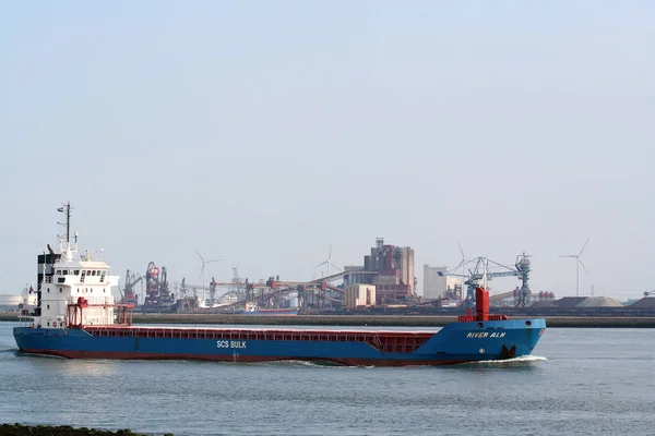 A nova via navegável Nieuwe Waterweg) perto de Hoek van Holland — Fotografia de Stock