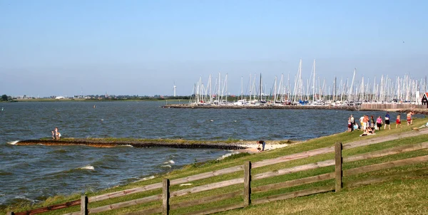 Den frisiska staden Hindeloopen — Stockfoto