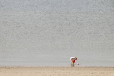 Brouwersdam, Delta inşaat yedinci yapısı eğlenceye Beach.