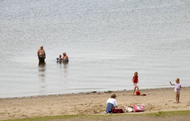 Brouwersdam, Delta inşaat yedinci yapısı eğlenceye Beach.