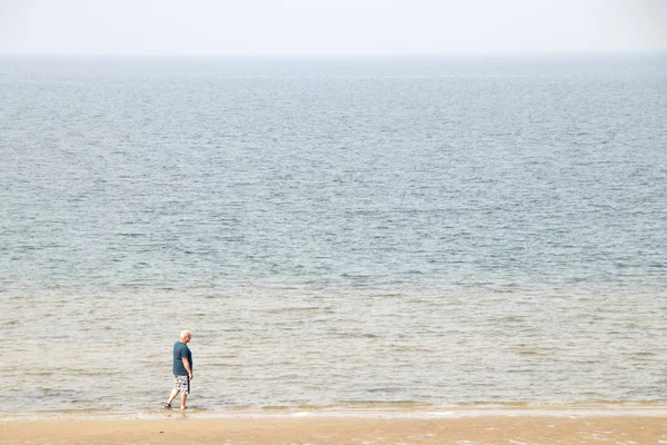 Brouwersdam, Delta inşaat yedinci yapısı eğlenceye Beach.