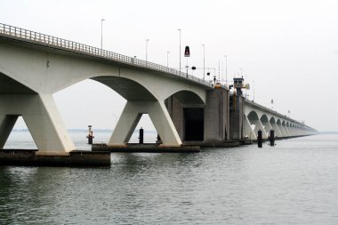 Zeeland köprü Hollanda