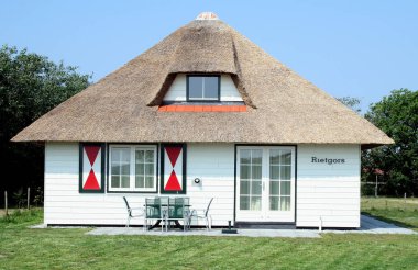 Hollum Köyü Frisian Islands üzerinde