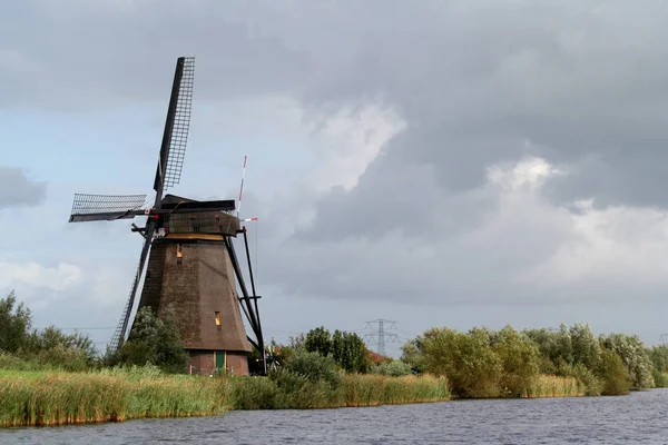 Mulini a vento di Kinderdijk in Olanda — Foto Stock